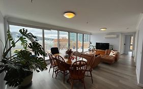 Private Room With Ensuite In The Cbd