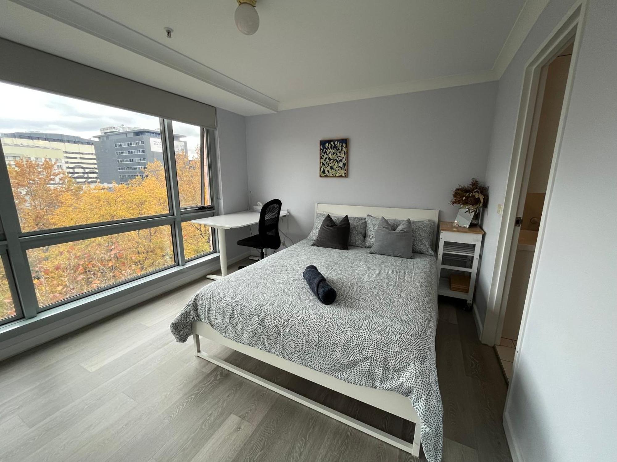 Private Room With Ensuite In The Cbd Canberra Exterior photo